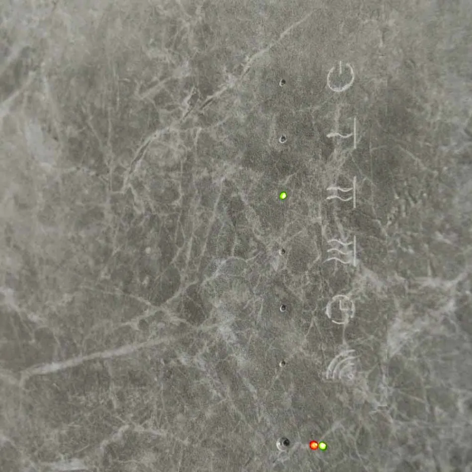 Radiador elétrico de vidro temperado com acabamento em pedra Jonny Viadurini