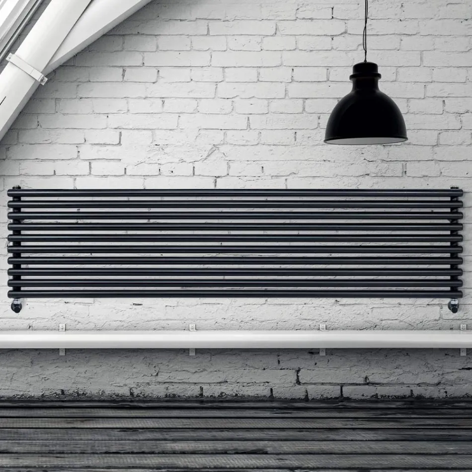 Radiador hidráulico com coletores verticais e tubos horizontais - Composto Viadurini