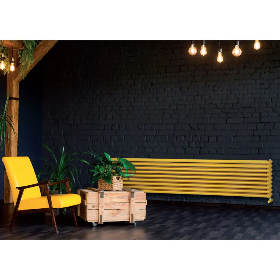 Radiador hidráulico com Série Tripla de Elementos Horizontais Fabricado na Itália - Caramella Viadurini