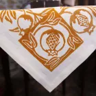 Toalha de Mesa de Linho Artística Alta com Impressão Italiana de Mão Artística - Marcas Viadurini