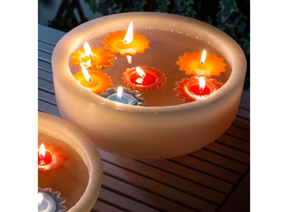 Banheira redonda de cera com velas flutuantes coloridas fabricadas na Itália - Utina Viadurini