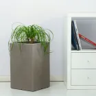 Vaso divisor de jardim em polietileno colorido fabricado na Itália - Maddison Viadurini