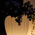 Vaso luminoso para exterior de design moderno em polietileno, 2 peças - Skin by Myyour Viadurini