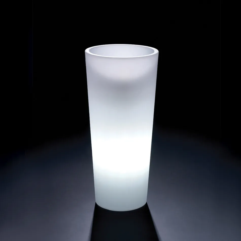 Vaso alto iluminado para interiores em polietileno perolado, fabricado na Itália - Devid Viadurini