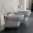 Vaso suspenso de cerâmica branca em estilo clássico, fabricado na Itália - Nausica Viadurini