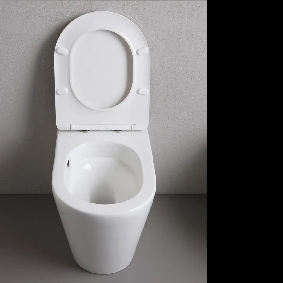 Sanitário de chão com assento fino de fecho suave em cerâmica branca - Salice Viadurini