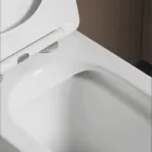 Vaso sanitário de chão com assento cerâmico de fechamento suave e design moderno - Giunco Viadurini