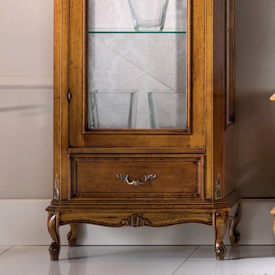 Vitrine de sala clássica em madeira de nogueira 1 porta fabricada na Itália - Ronald Viadurini