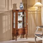 Vitrine de sala de estar clássica em madeira de nogueira com porta fabricada na Itália - Versaille Viadurini