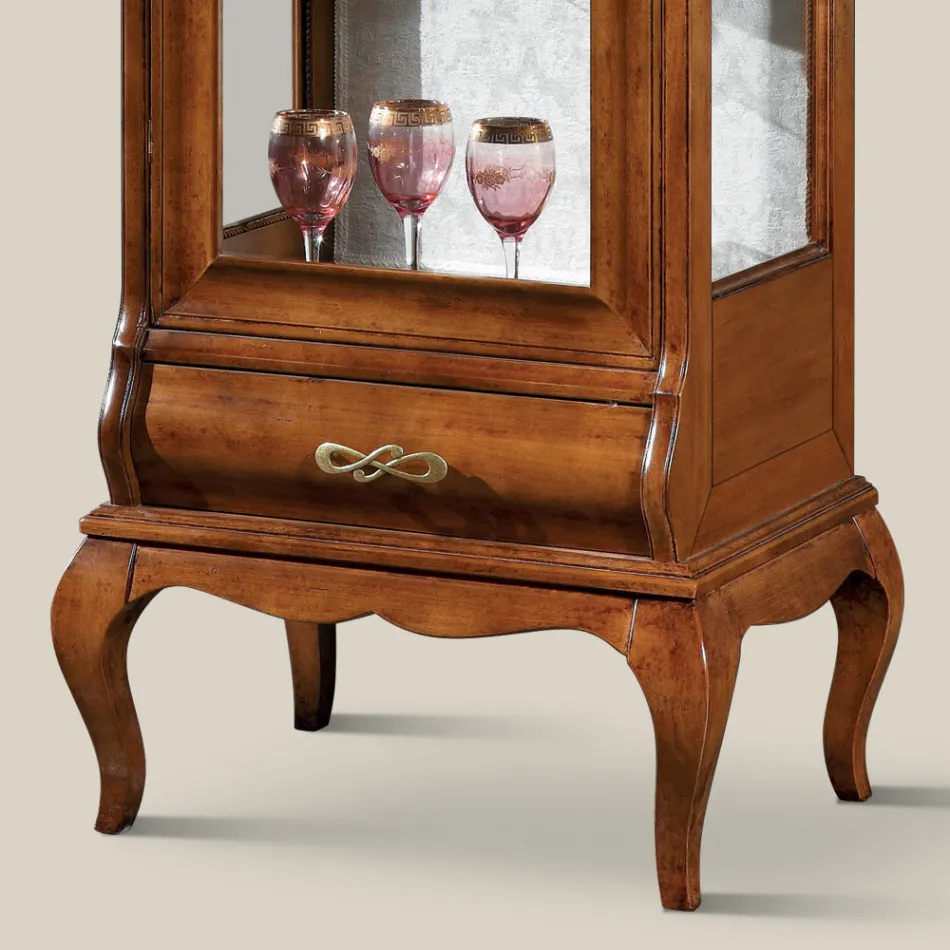 Vitrine de sala de estar de luxo em madeira de nogueira clássica fabricada na Itália - Hastings Viadurini