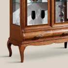 Vitrine de sala de estar de luxo em madeira de nogueira clássica fabricada na Itália - Hastings Viadurini