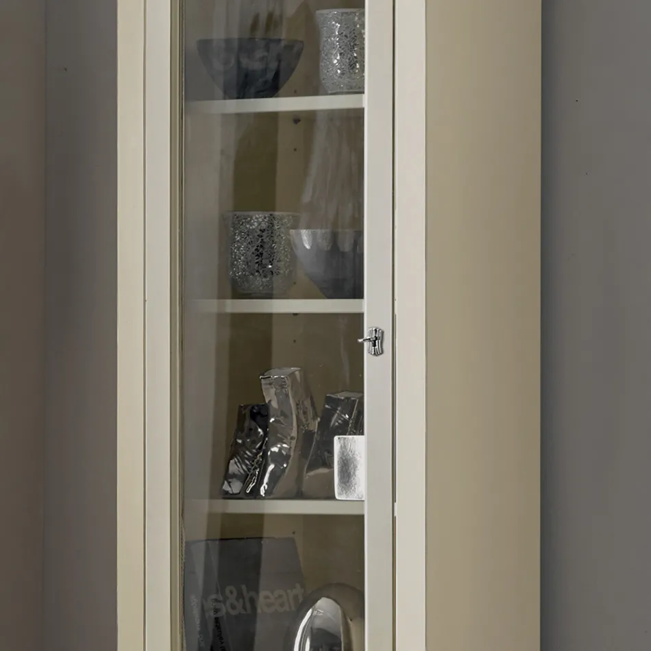 Vitrina em madeira com acabamento em marfim patinado. Feito na Itália - Fosta Viadurini